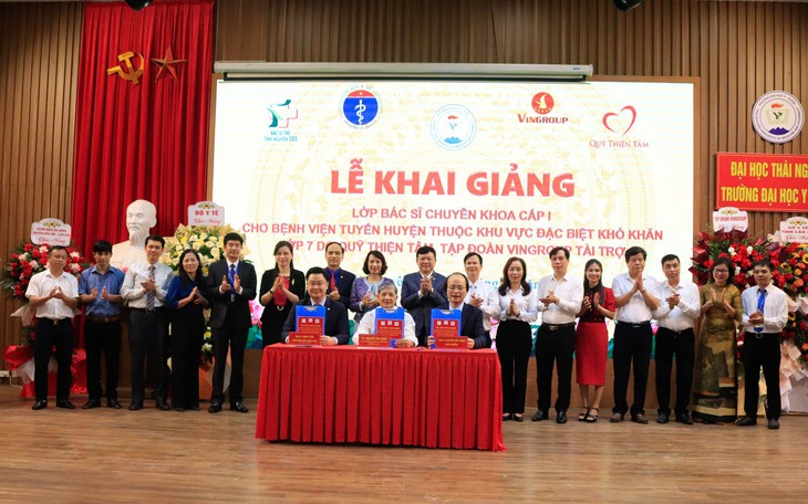 Đào tạo bác sĩ trẻ tay nghề cao cho y tế cơ sở vùng khó khăn miền núi phía Bắc