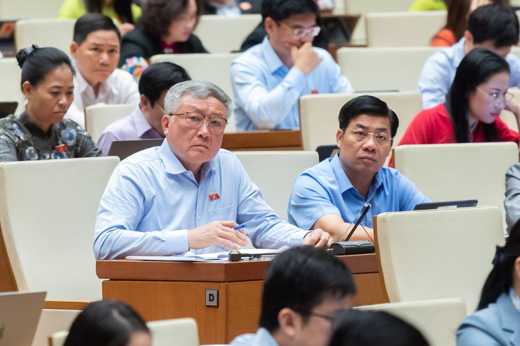 Bộ trưởng Đào Ngọc Dung: 'Không ai sinh ra và lớn lên lại muốn mình nghèo' - Ảnh 3. Bộ trưởng Đào Ngọc Dung: 'Không ai sinh ra và lớn lên lại muốn mình nghèo' - Ảnh 3.