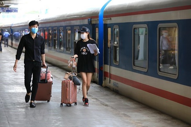 Hành khách quay trở lại đi tàu, đến thời đường sắt lên ngôi? - Ảnh 2. Hành khách quay trở lại đi tàu, đến thời đường sắt lên ngôi? - Ảnh 2.
