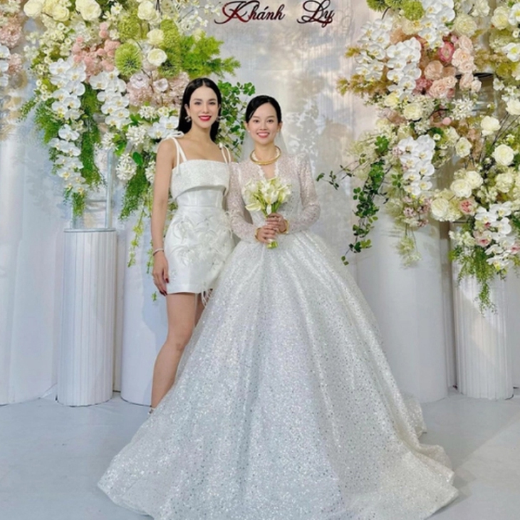 Hotgirl Ly Kute kín tiếng làm đám cưới, khán giả tò mò thân thế chồng người đẹp - Ảnh 2. Hotgirl Ly Kute kín tiếng làm đám cưới, khán giả tò mò thân thế chồng người đẹp - Ảnh 2.