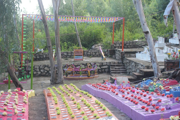Người phụ nữ dùng cả thanh xuân an táng 14.000 hài nhi - Ảnh 7. Người phụ nữ dùng cả thanh xuân an táng 14.000 hài nhi - Ảnh 7.