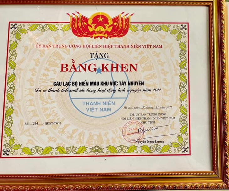 Người giành cả thanh xuân vận động hiến máu, tạo ‘ngân hàng sữa mẹ’ - Ảnh 7.