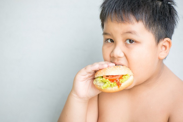 Bé gái 9 tuổi đã phát hiện sỏi túi mật, bệnh có nguy hiểm không? - Ảnh 2. Bé gái 9 tuổi đã phát hiện sỏi túi mật, bệnh có nguy hiểm không? - Ảnh 2.