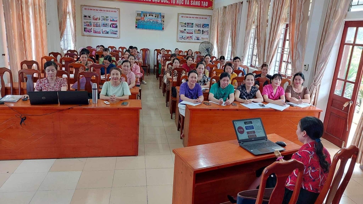 Bất cập quanh việc biệt phái trong ngành giáo dục ở Nghệ An: Nỗi niềm “luân chuyển” - Ảnh 1. Bất cập quanh việc biệt phái trong ngành giáo dục ở Nghệ An: Nỗi niềm “luân chuyển” - Ảnh 1.