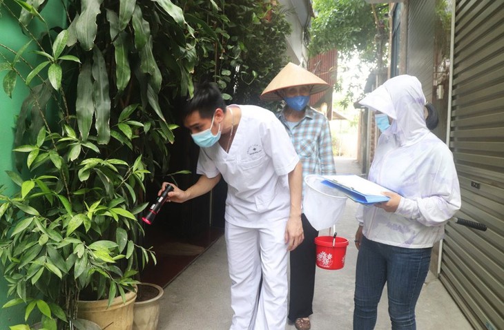 Tháng 9, hơn 15.000 người mắc, 3 ca tử vong do sốt xuất huyết, Hà Nội mạnh tay phòng, chống - Ảnh 1.