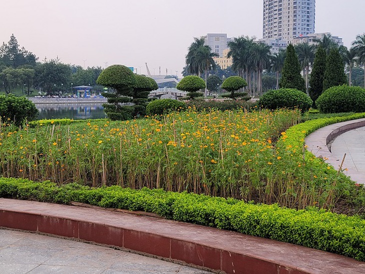 Vắng đến lạ thường ở Công viên hiện đại nhất thủ đô - Ảnh 5.