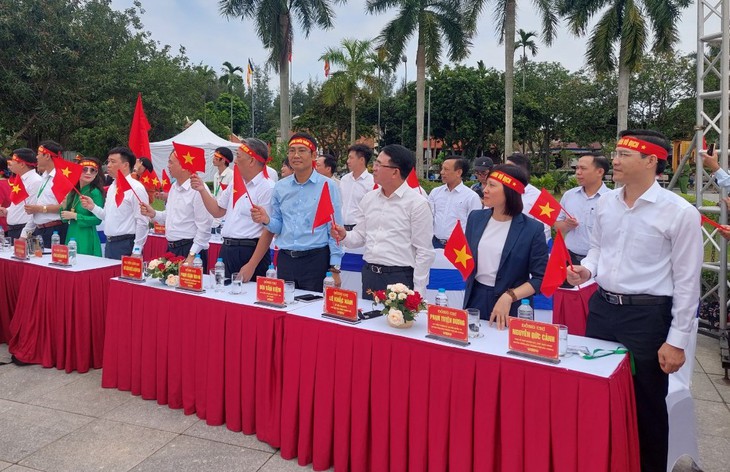 Chung kết Olympia 2023: Nữ sinh Hải Phòng bật khóc khi Nguyễn Trọng Thành về nhì đầy tiếc nuối - Ảnh 4.