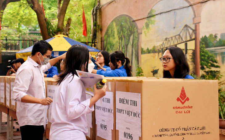 Giáo viên, học sinh mong giảm áp lực thi tốt nghiệp THPT từ 2025