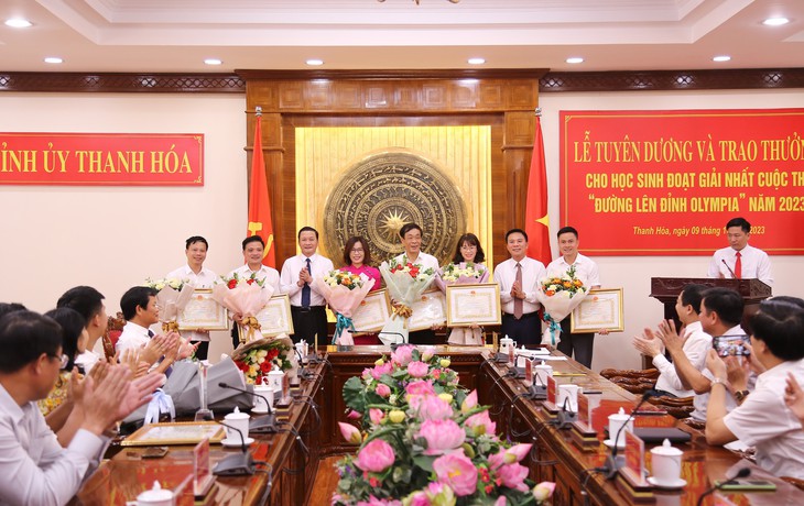 Thanh Hóa vinh danh quán quân Đường lên đỉnh Olympia - Ảnh 2.
