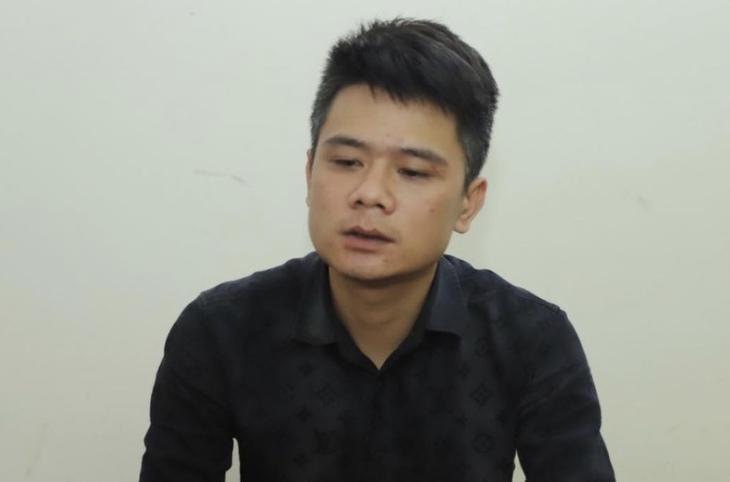 Nam thanh niên vi phạm nồng độ cồn, tấn công CSGT - Ảnh 1.