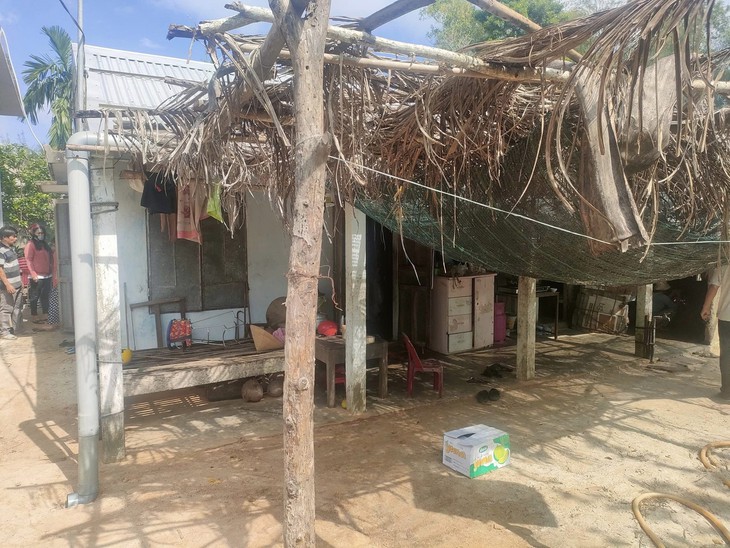 Một cháu bé bị trâu dẫm đạp tử vong thương tâm - Ảnh 1.