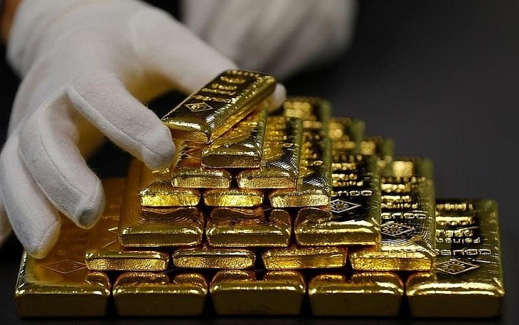 Giá vàng hôm nay ngày 1/11 vừa lao dốc lại vọt tăng - Ảnh 1. Giá vàng hôm nay ngày 1/11 vừa lao dốc lại vọt tăng - Ảnh 1.