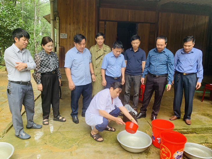 Ngành y tế Hà Tĩnh triển khai các biện pháp phòng chống dịch bệnh sau lũ - Ảnh 1.