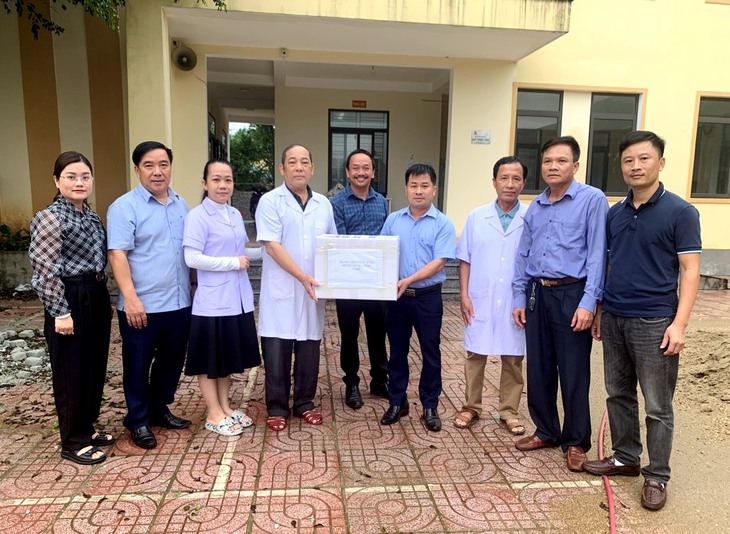 Ngành y tế Hà Tĩnh triển khai các biện pháp phòng chống dịch bệnh sau lũ - Ảnh 2.