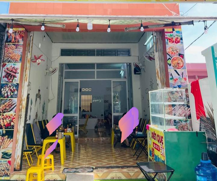 Chủ quán ăn bình dân bị đâm tử vong, sau tiếng cãi vã - Ảnh 2. Chủ quán ăn bình dân bị đâm tử vong, sau tiếng cãi vã - Ảnh 2.