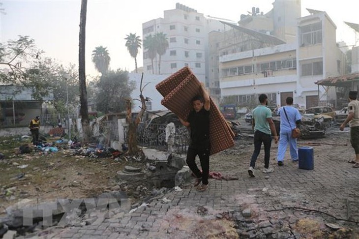 WHO lo ngại tình trạng của hàng nghìn bệnh nhân không được điều trị ở Dải Gaza - Ảnh 1.