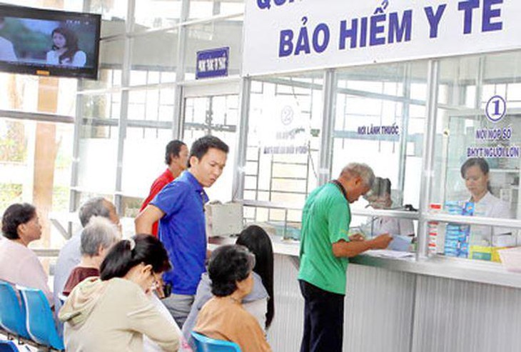 Bộ Y tế đề xuất phương án chi trả cho người khám chữa bệnh BHYT trái tuyến- Ảnh 1. Bộ Y tế đề xuất phương án chi trả cho người khám chữa bệnh BHYT trái tuyến- Ảnh 1.