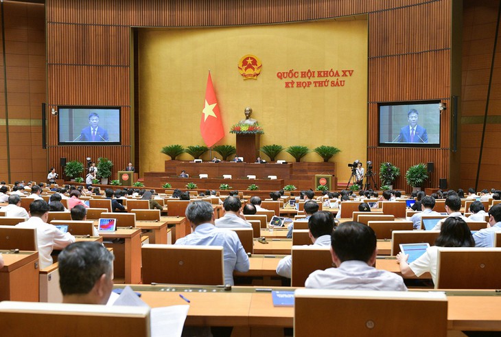 Luật Thủ đô (sửa đổi) quy định thu nhập tăng thêm cho cán bộ, công chức viên chức như thế nào? - Ảnh 2.