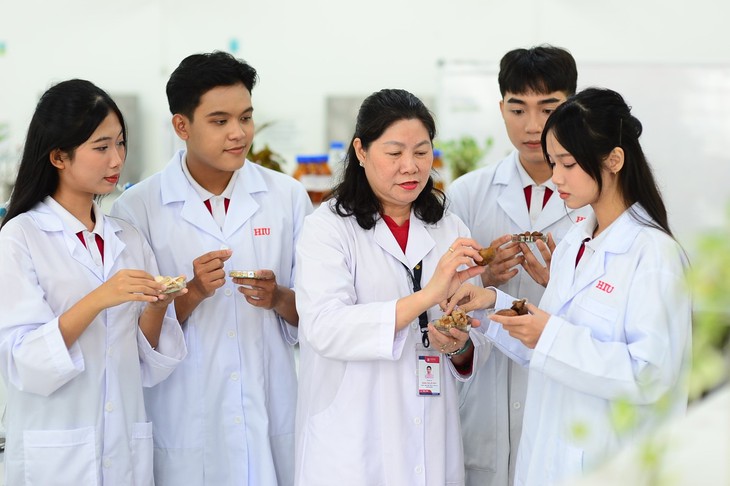 Trường Đại học Quốc tế Hồng Bàng chính thưc đào tạo cử nhân ngành y tế công cộng và dinh dưỡng- Ảnh 2. Trường Đại học Quốc tế Hồng Bàng chính thưc đào tạo cử nhân ngành y tế công cộng và dinh dưỡng- Ảnh 2.