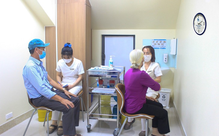 Tại sao người lớn tuổi cần tiêm vaccine cúm hằng năm?