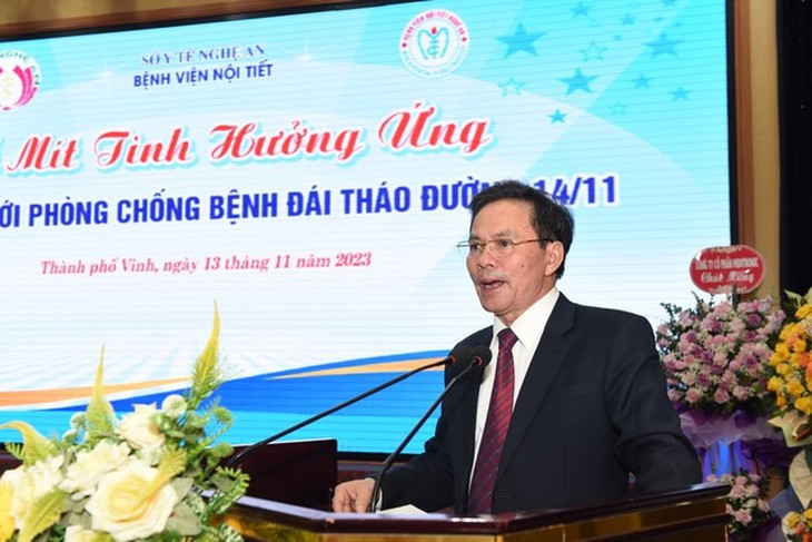 Nghệ An hưởng ứng ngày Thế giới phòng, chống Đái tháo đường 14/11- Ảnh 4. Nghệ An hưởng ứng ngày Thế giới phòng, chống Đái tháo đường 14/11- Ảnh 4.