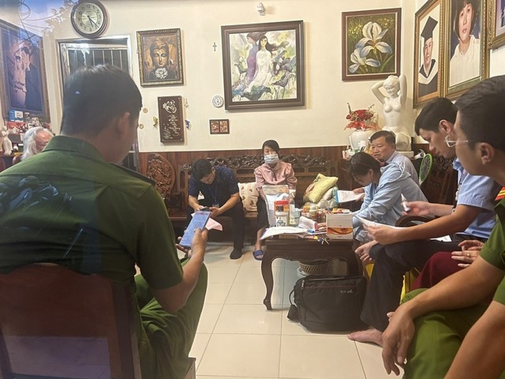 Sự thật về bác sĩ Hà Duy Thọ nổi như cồn trên Facebook, TikTok tư vấn về thực dưỡng, điều trị ung thư- Ảnh 1. Sự thật về bác sĩ Hà Duy Thọ nổi như cồn trên Facebook, TikTok tư vấn về thực dưỡng, điều trị ung thư- Ảnh 1.