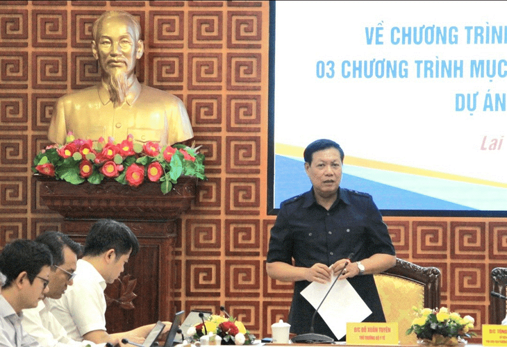 Lai Châu cần quan tâm đào tạo nguồn nhân lực cho hoạt động y học cổ truyền- Ảnh 4.