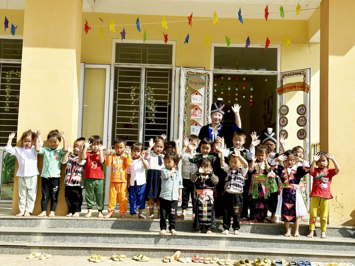 Nặng lòng với những học sinh vùng cao- Ảnh 12.