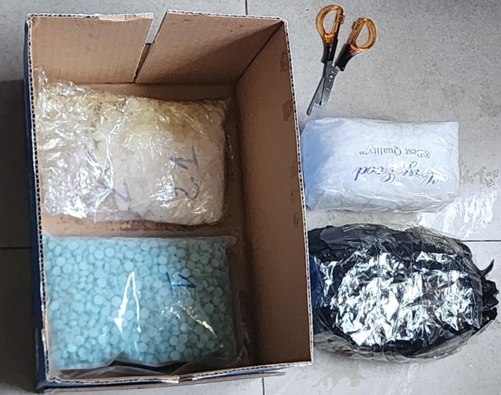 Ngăn chặn 2000 viên thuốc lắc, 1 kg Ketamine từ Lào về Đà Nẵng- Ảnh 2.