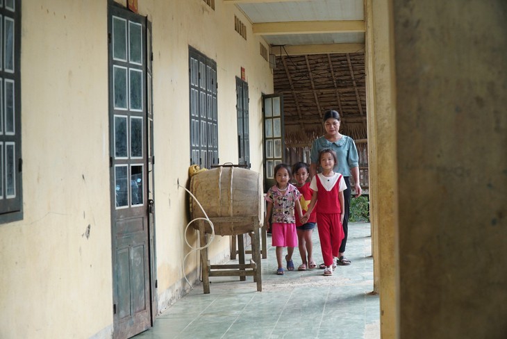 Nặng lòng với những học sinh vùng cao- Ảnh 5.