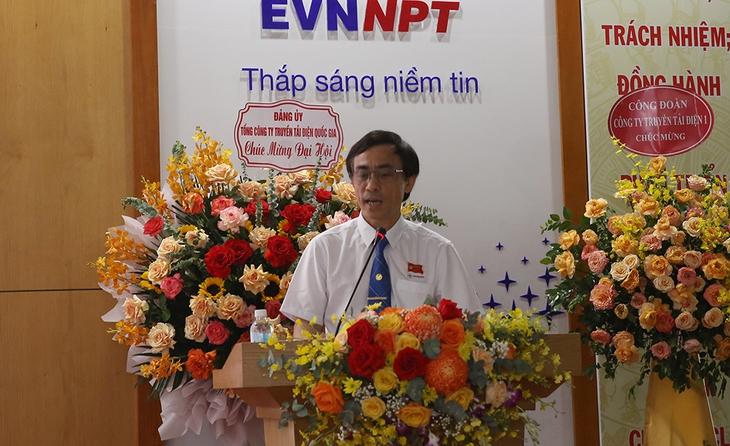 Công đoàn EVNNPT: Chung sức đồng lòng cùng EVN vượt qua giai đoạn khó khăn hiện nay- Ảnh 1.
