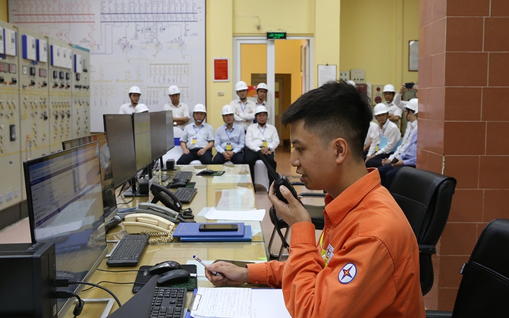 Phối hợp các lực lượng diễn tập ứng phó sự cố lưới điện truyền tải- Ảnh 3.