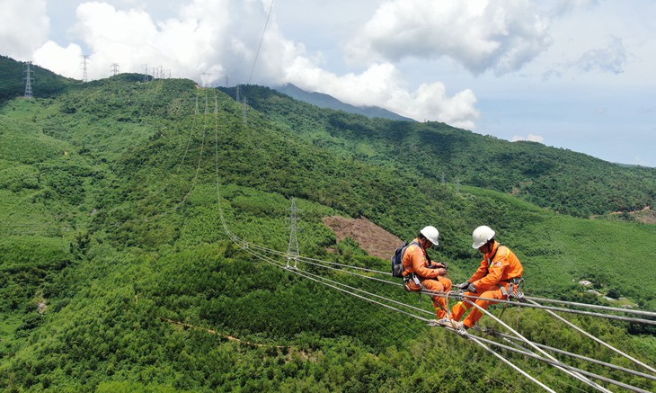 Đường dây 500kV Bắc - Nam mở đầu cho hiện đại hóa hệ thống truyền tải quốc gia- Ảnh 4.