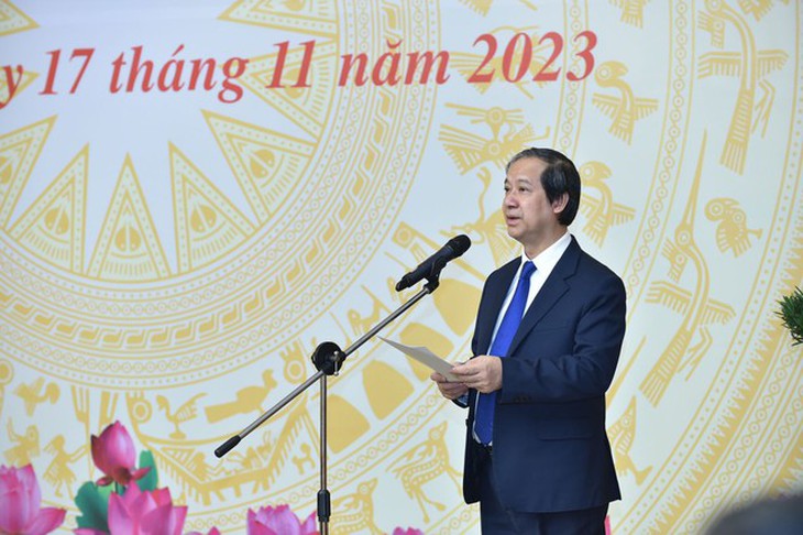 Thủ tướng: 'Thành công của giáo dục không phải nhồi kiến thức cho đầy mà thắp nên ngọn lửa đam mê'- Ảnh 3.