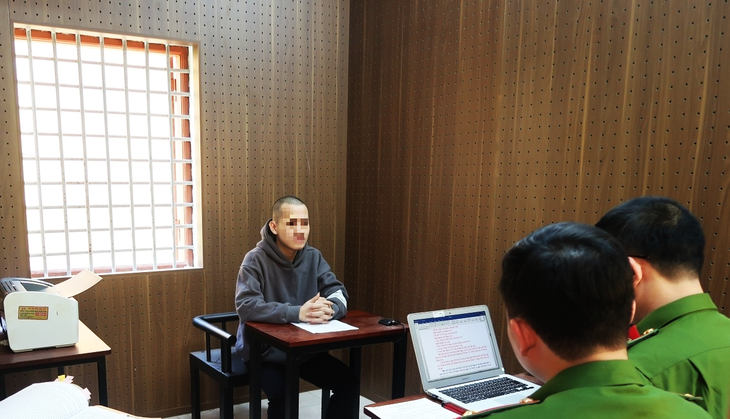 Bắt nam thanh niên giao cấu với đồng nghiệp nữ chưa đủ 16 tuổi- Ảnh 2. Bắt nam thanh niên giao cấu với đồng nghiệp nữ chưa đủ 16 tuổi- Ảnh 2.