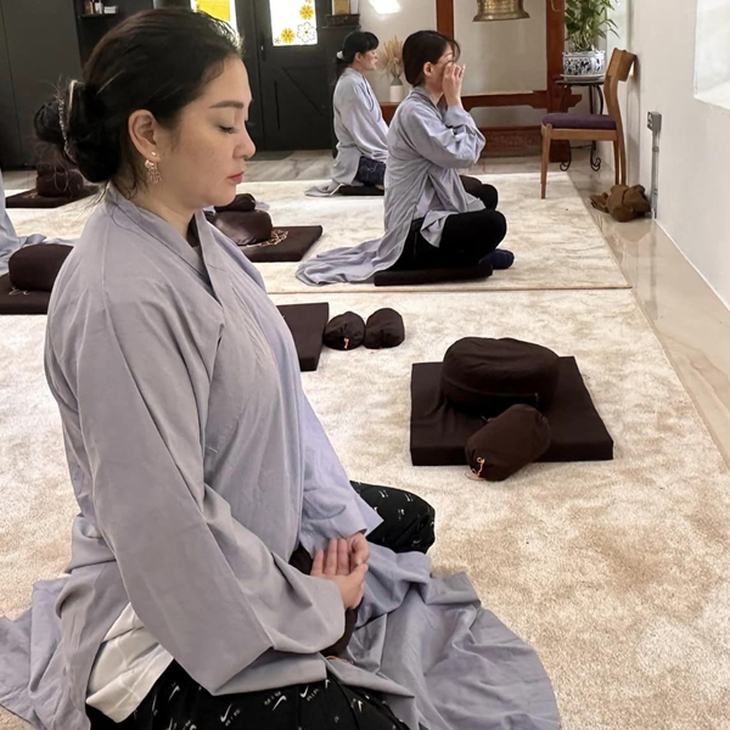 Hoa hậu không mặn mà Vbiz: Nguyễn Thị Huyền chọn công việc bình dị, sống kín tiếng- Ảnh 6. Hoa hậu không mặn mà Vbiz: Nguyễn Thị Huyền chọn công việc bình dị, sống kín tiếng- Ảnh 6.