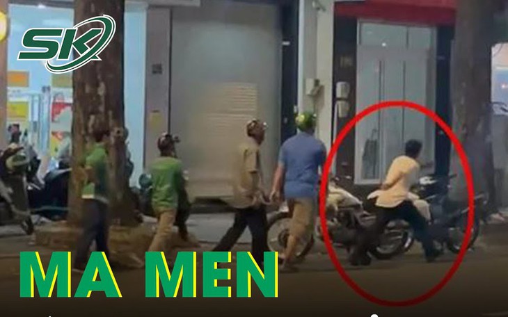 Xôn xao video "ma men" tấn công CSGT, đạp đổ xe đặc chủng khi bị kiểm tra nồng độ cồn