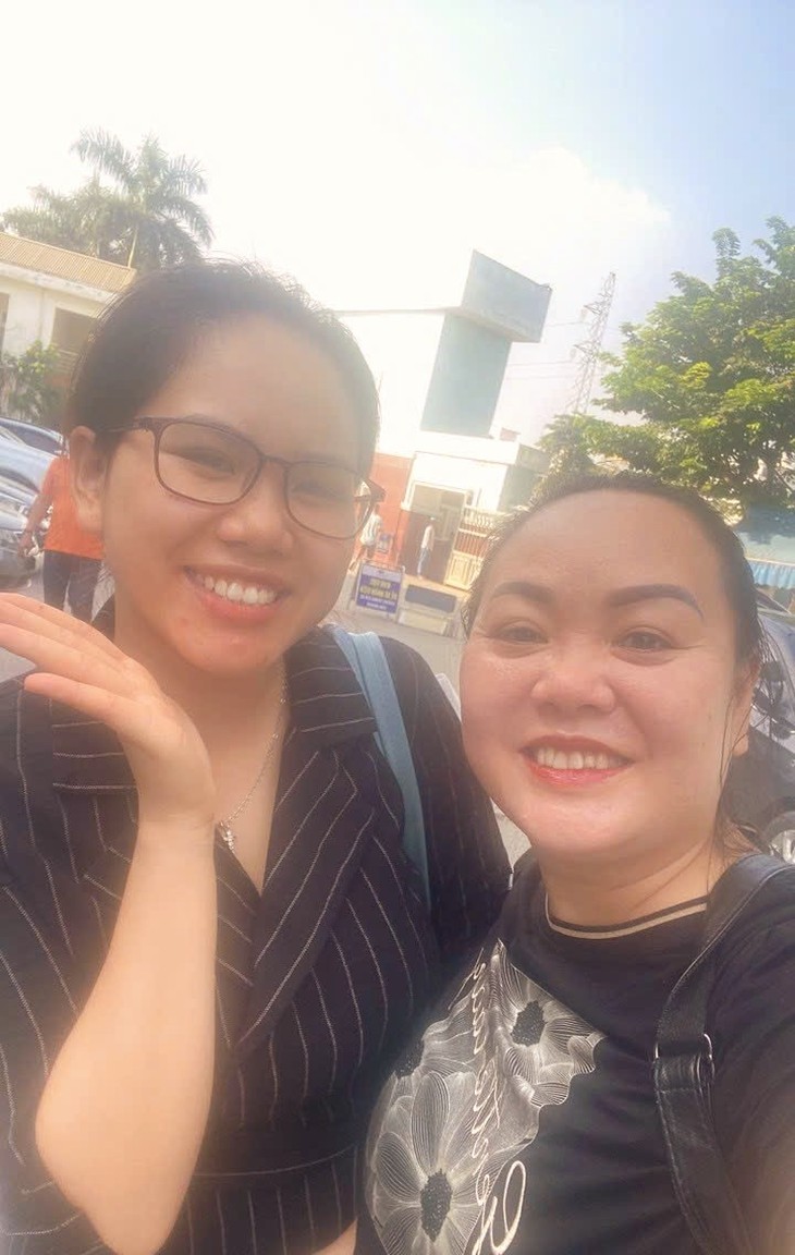 Vượt lên bệnh tật, cô giáo tôi là hình mẫu cho sự kiên cường- Ảnh 1. Vượt lên bệnh tật, cô giáo tôi là hình mẫu cho sự kiên cường- Ảnh 1.