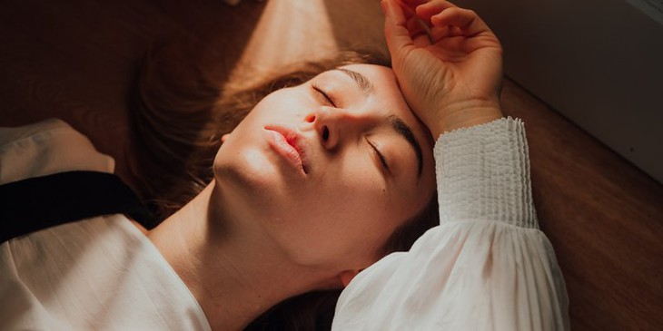 Ý nghĩa của việc mơ thấy ngoại tình và 8 giấc mơ phổ biến khác- Ảnh 1. Ý nghĩa của việc mơ thấy ngoại tình và 8 giấc mơ phổ biến khác- Ảnh 1.