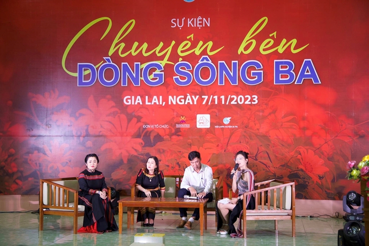 Huyện Ia Pa thực hiện Dự án 8 bình đẳng giới, Chương trình MTQG 1719- Ảnh 1. Huyện Ia Pa thực hiện Dự án 8 bình đẳng giới, Chương trình MTQG 1719- Ảnh 1.