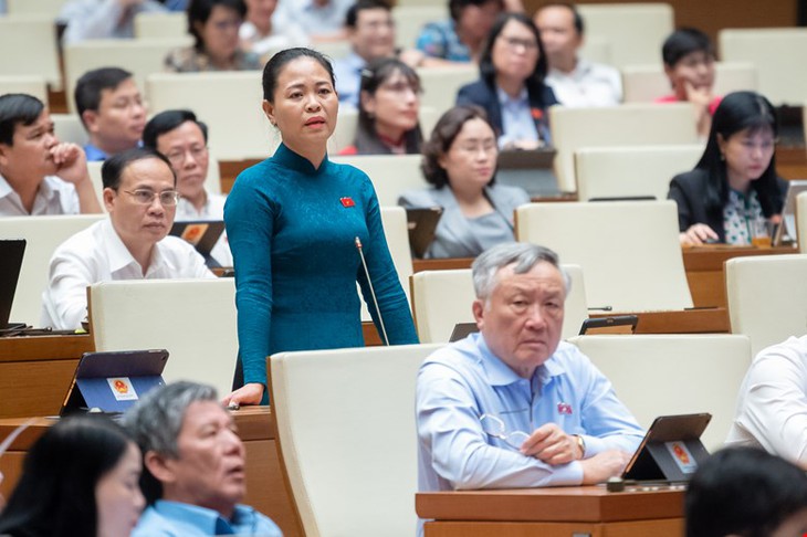 Cả nước có tới 172 cơ sở đào tạo nhân lực y tế, ĐBQH trăn trở về chất lượng đầu ra- Ảnh 1. Cả nước có tới 172 cơ sở đào tạo nhân lực y tế, ĐBQH trăn trở về chất lượng đầu ra- Ảnh 1.
