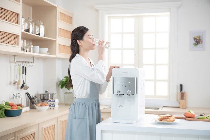 Giải pháp hỗ trợ sức khỏe khi nguồn nước bị ô nhiễm sau mùa mưa - Ảnh 1.