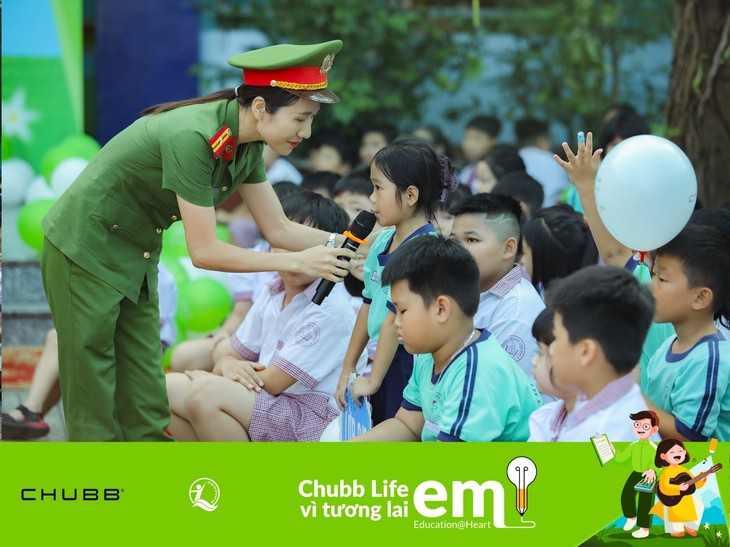 "Chubb Life vì tương lai em" mang lại niềm vui cho 2.000 học sinh tại TP. Thủ Đức - Ảnh 3.