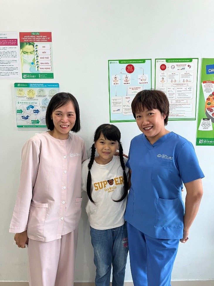 Bác sỹ khuyến cáo: Nên mổ lác trước 7 tuổi- Ảnh 2. Bác sỹ khuyến cáo: Nên mổ lác trước 7 tuổi- Ảnh 2.