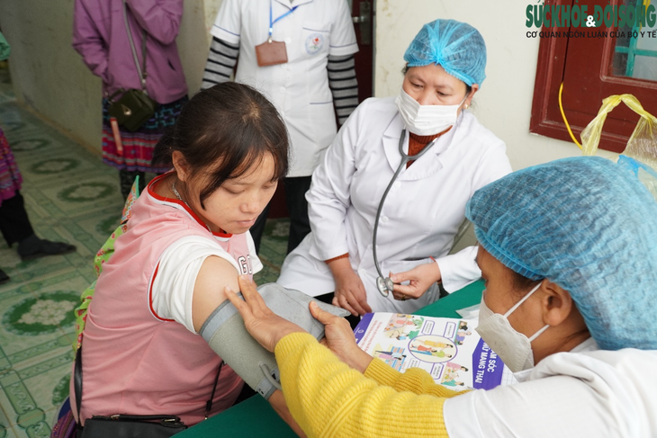 Khám, tư vấn sức khỏe sinh sản miễn phí cho phụ nữ dân tộc thiểu số tỉnh Lai Châu- Ảnh 2. Khám, tư vấn sức khỏe sinh sản miễn phí cho phụ nữ dân tộc thiểu số tỉnh Lai Châu- Ảnh 2.