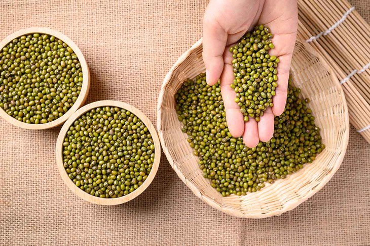 Những thực phẩm chứa chất dinh dưỡng đặc biệt giúp ngăn ngừa loãng xương - Ảnh 3.