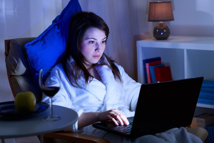 5 thói quen xấu gây hình thành cục máu đông trong lòng mạch, đe dọa sức khỏe- Ảnh 1.