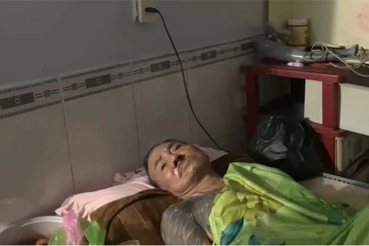 Hình ảnh 2 diễn viên ‘Biệt động Sài Gòn' gặp nhau tuổi xế chiều: Sống trong bệnh tật, kinh tế kiệt quệ- Ảnh 3. Hình ảnh 2 diễn viên ‘Biệt động Sài Gòn' gặp nhau tuổi xế chiều: Sống trong bệnh tật, kinh tế kiệt quệ- Ảnh 3.