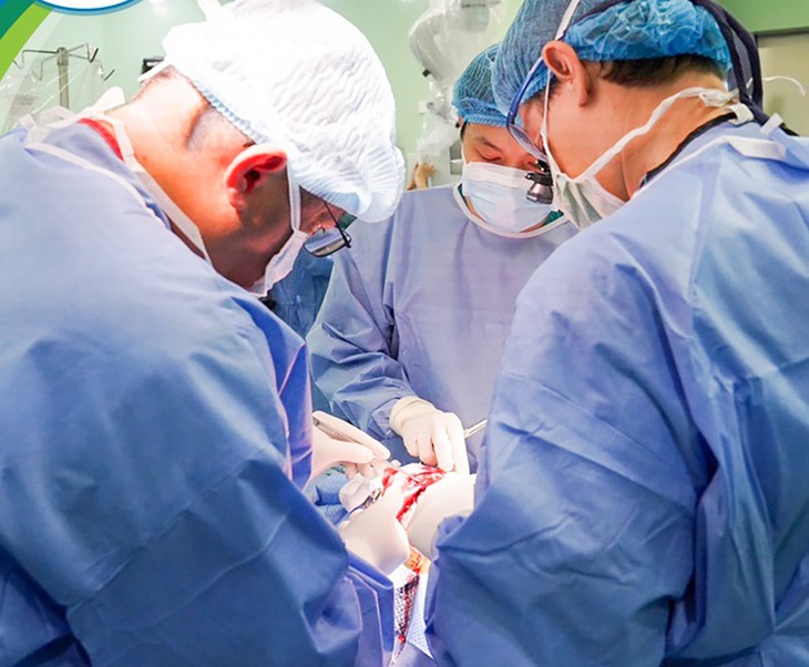 Những kỹ thuật y khoa hiện đại lần đầu tiên được thực hiện ở Việt Nam năm 2023- Ảnh 2.