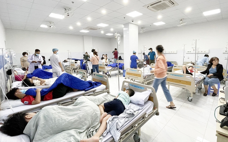 Làm gì để tránh ngộ độc tập thể tại trường học?